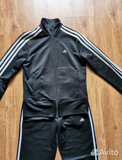 Костюм спортивный adidas