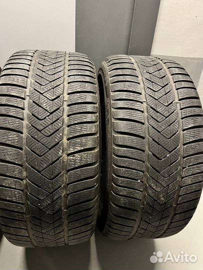 Pirelli Winter Sottozero 245/40 R19 и 275/35 R19 99M