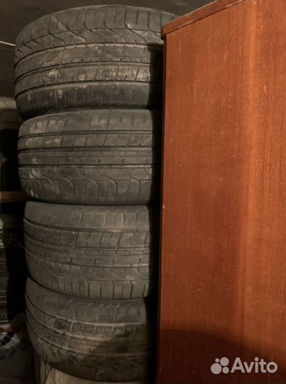 Pirelli Ice Zero 255/45 R19