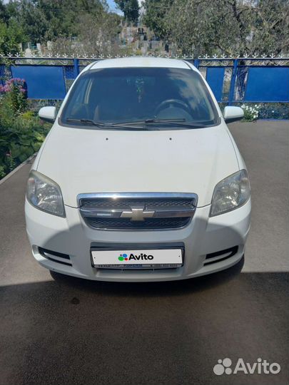 Chevrolet Aveo 1.4 МТ, 2011, 303 000 км