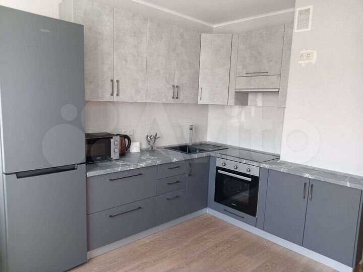 2-к. квартира, 58 м², 12/17 эт.