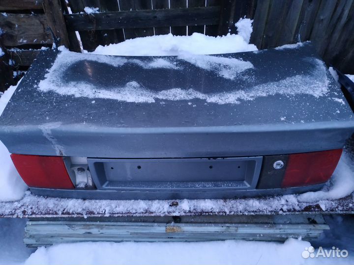 Крышка багажника Ауди 100 1991-1994 год
