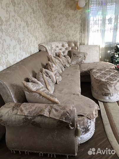 Продою диван с кремлом