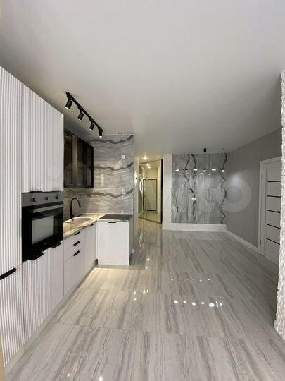 2-к. квартира, 66 м², 19/22 эт.