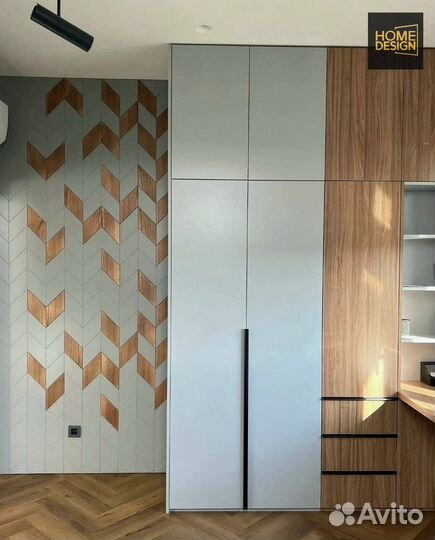 Рабочая зона с шкафом