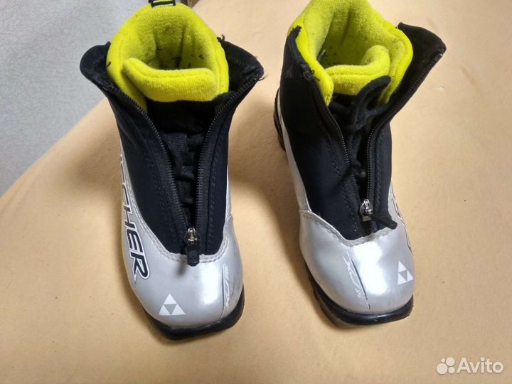 Лыжные ботинки fischer 29
