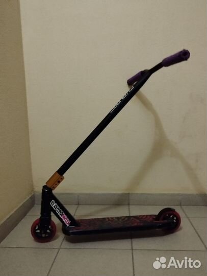 Трюковой самокат tech team duker 101 (на запчасти)