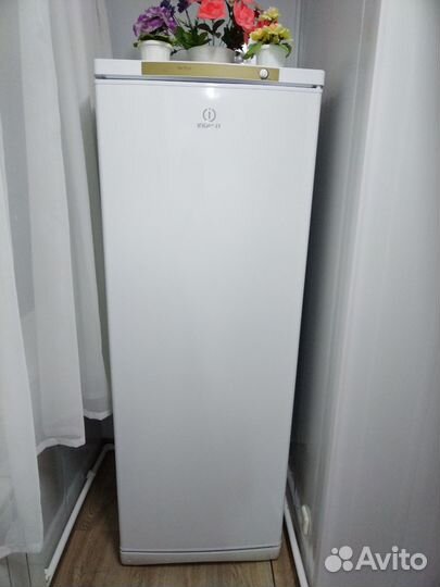 Продаётся морозильная камера