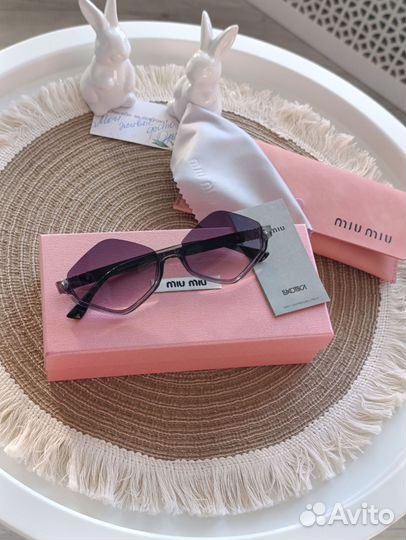 Солнцезащитные очки Miu miu полный комплект