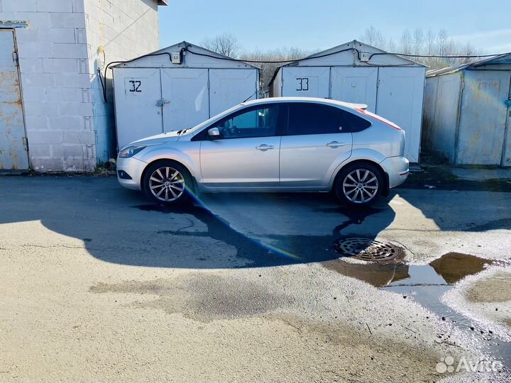 Стильный комплект колес Ford R17