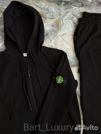 Спортивный костюм Stone Island