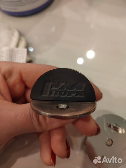 Ограничитель для дверей межкомнатных