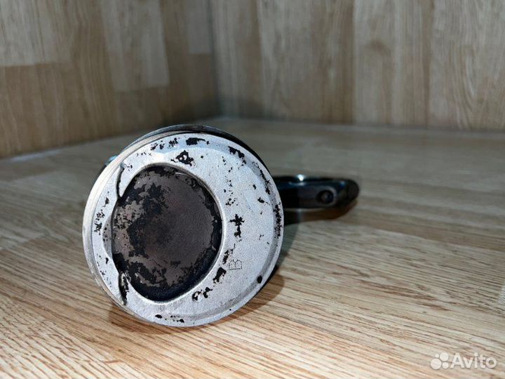 Поршень с шатуном Toyota Avensis AZT250L 1AZ-FSE