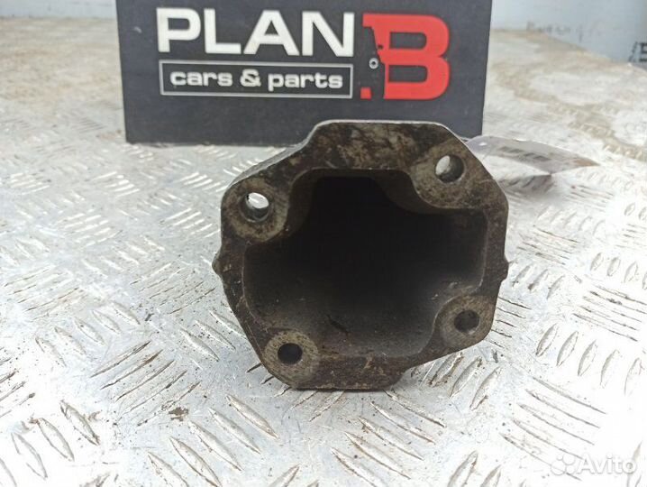 Кронштейн двигателя Ford Scorpio