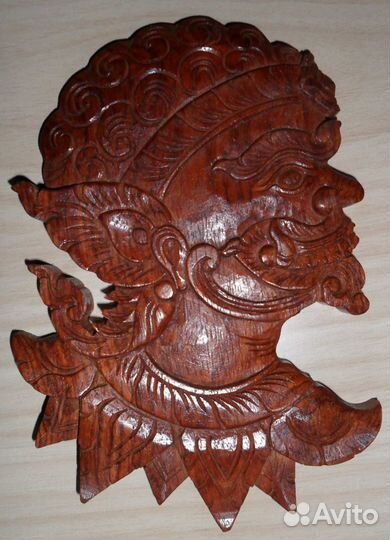 Барельефы из темного дерева из Лаоса