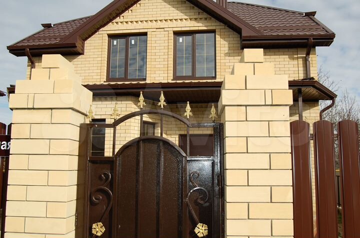 Коттедж 138 м² на участке 5,2 сот.