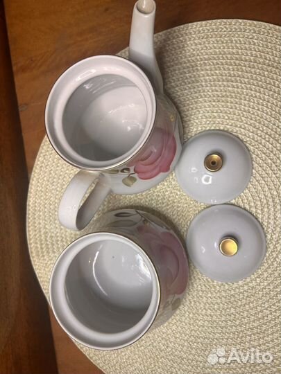 Чайник и сахарница «Пролетарий»,роспись агашки