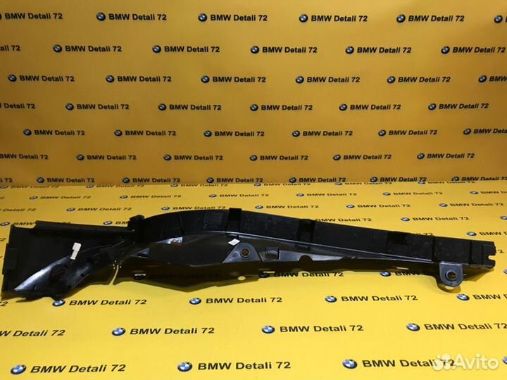 Накладка задней стойки задняя правая Bmw 7 E66