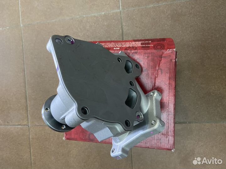 Водяная помпа Mitsubishi L200