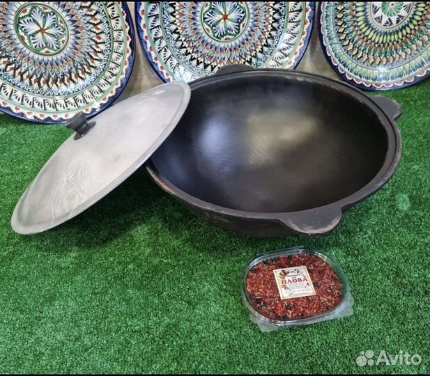 Казан чyгyнный 12л