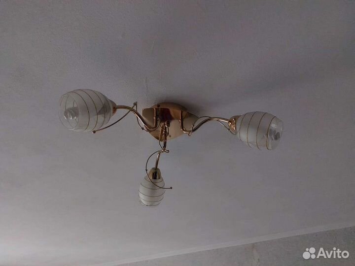 Люстра потолочная