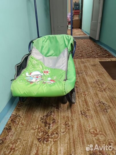 Детские санки с колесами