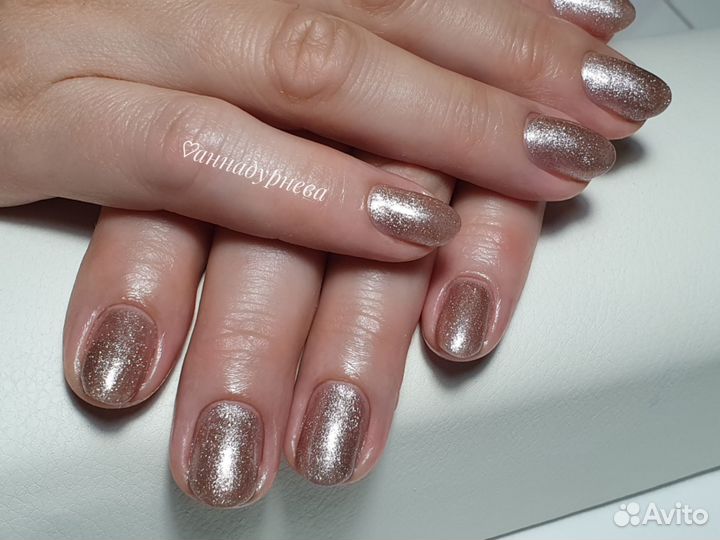 Маникюр, педикюр. Брови