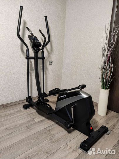 Эллиптический тренажер unix Fit SL-470E