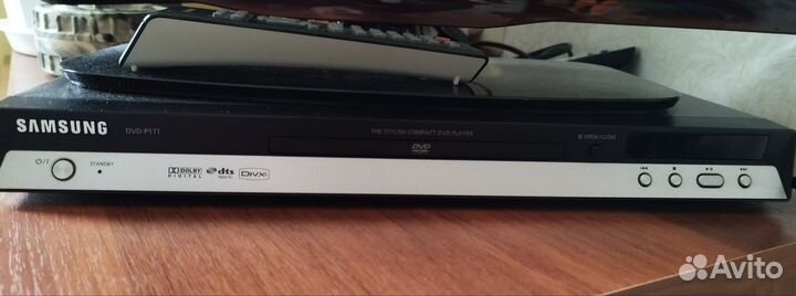 DVD плеер Samsung DVD-P171