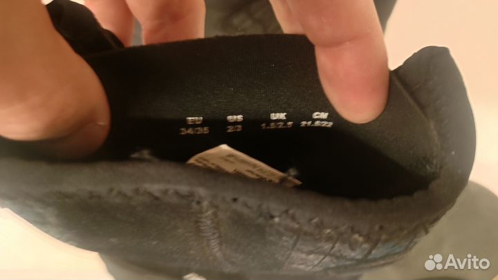 Неопреновые ботинки 35 р