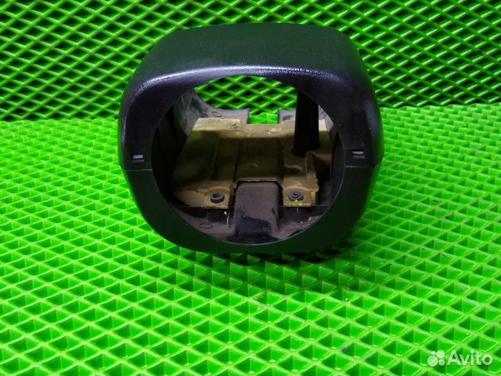 Кожух рулевой колонки Mitsubishi carisma