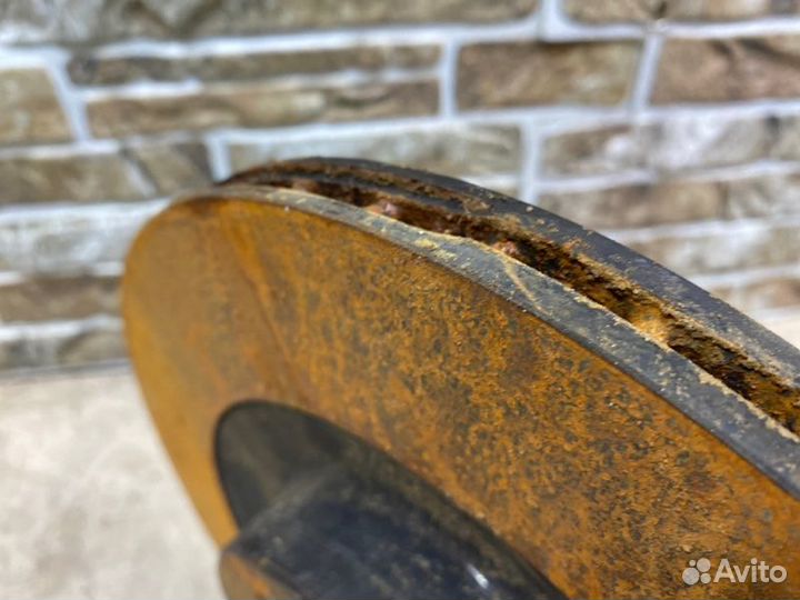 Диск тормозной задний Volvo Xc90 2 2016