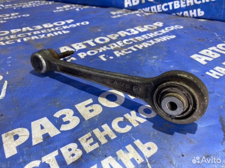 Задний рычаг подвески Bmw E65 седан 2003