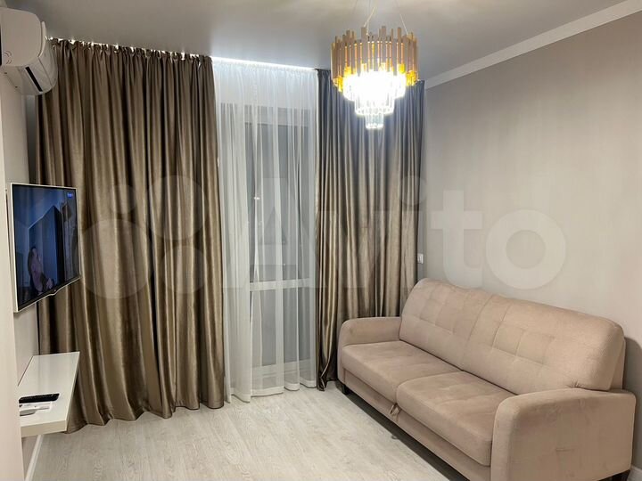 2-к. квартира, 42,6 м², 8/14 эт.