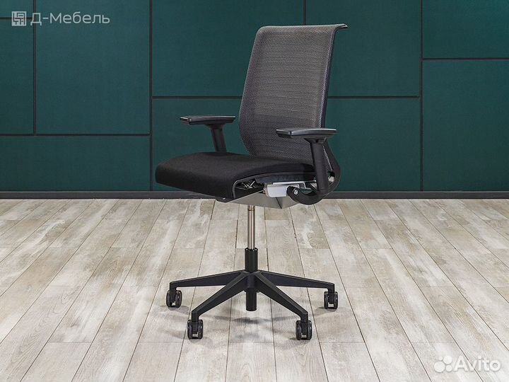 Кресло на колесах Steelcase Франция