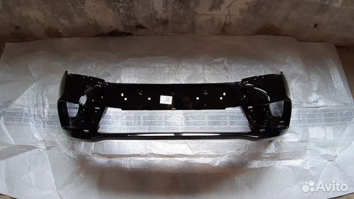 Бампер передний Лада Веста черный