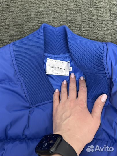 Пуховик женский укороченный, М