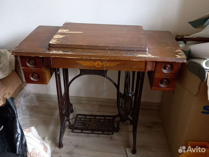 Швейная машина старинный Китай