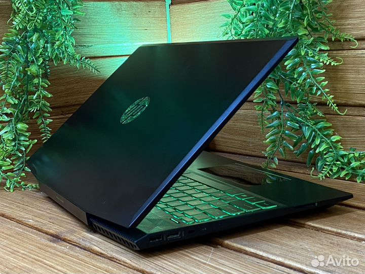 Игровой ноутбук HP i5/1050/8gb/SSD/гарантия