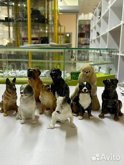 Фарфоровые статуэтки