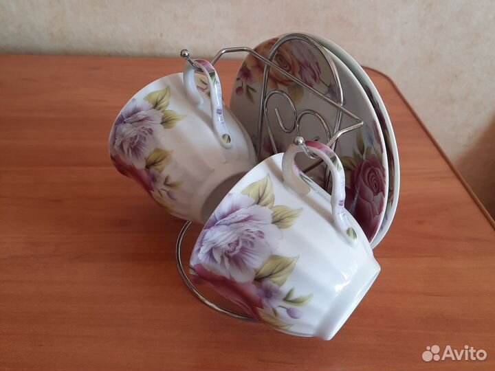 Набор чашек кофейных сервантное хранение