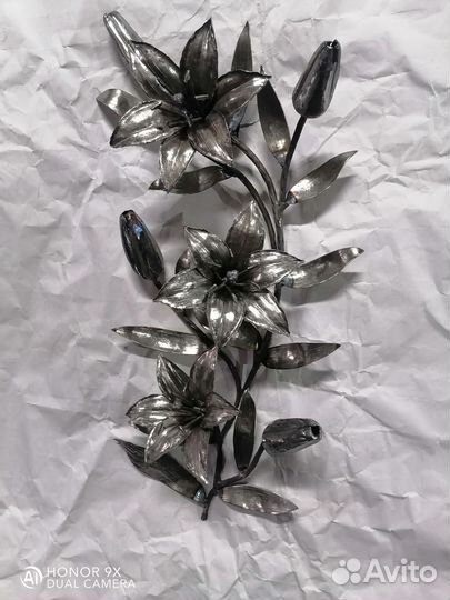 Пано из лилий