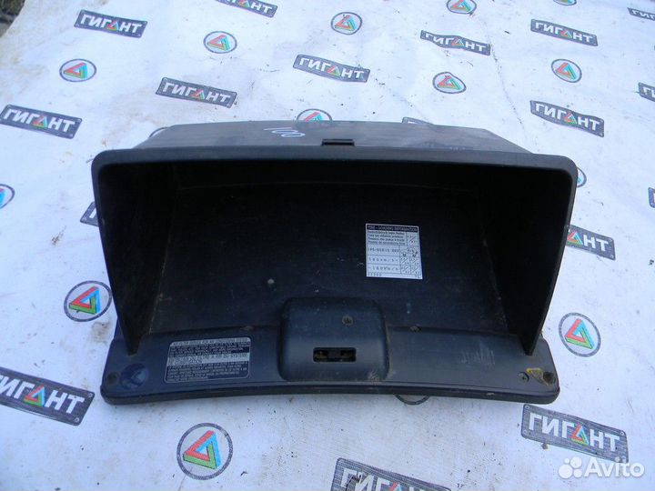 Бардачок Corolla E12 2001-2006