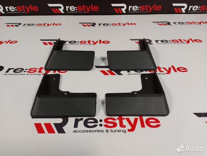 Брызговики Toyota Prius 30 Черные