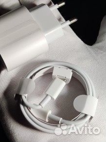 Зарядное устройство на iPhone