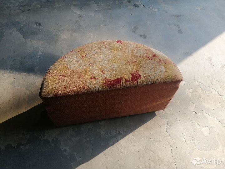 Продам пуфик