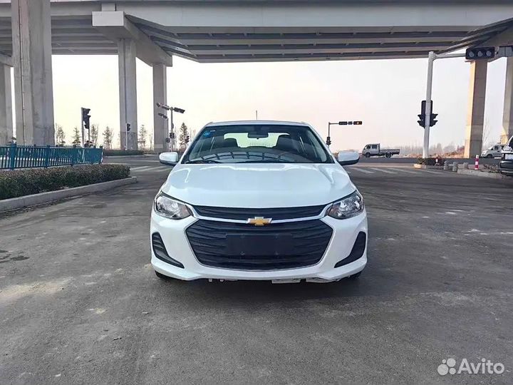 Chevrolet Onix 1.0 AT, 2021, 40 000 км