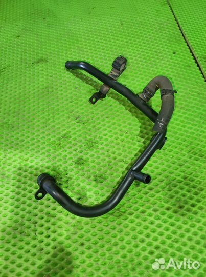 Трубка системы охлаждения Volkswagen Passat B6