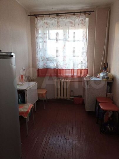 Комната 24,8 м² в 2-к., 2/5 эт.