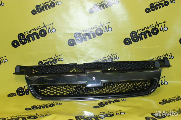 Решетка радиатора Шевроле Авео Т250